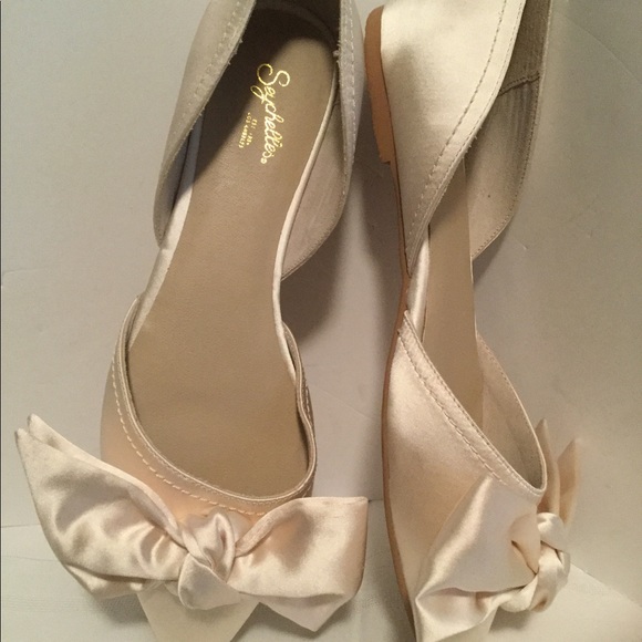 Seychelles sheila flats Clearance